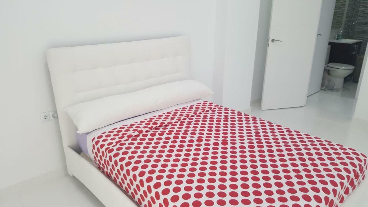 אליקאנטה White Apartment מראה חיצוני תמונה