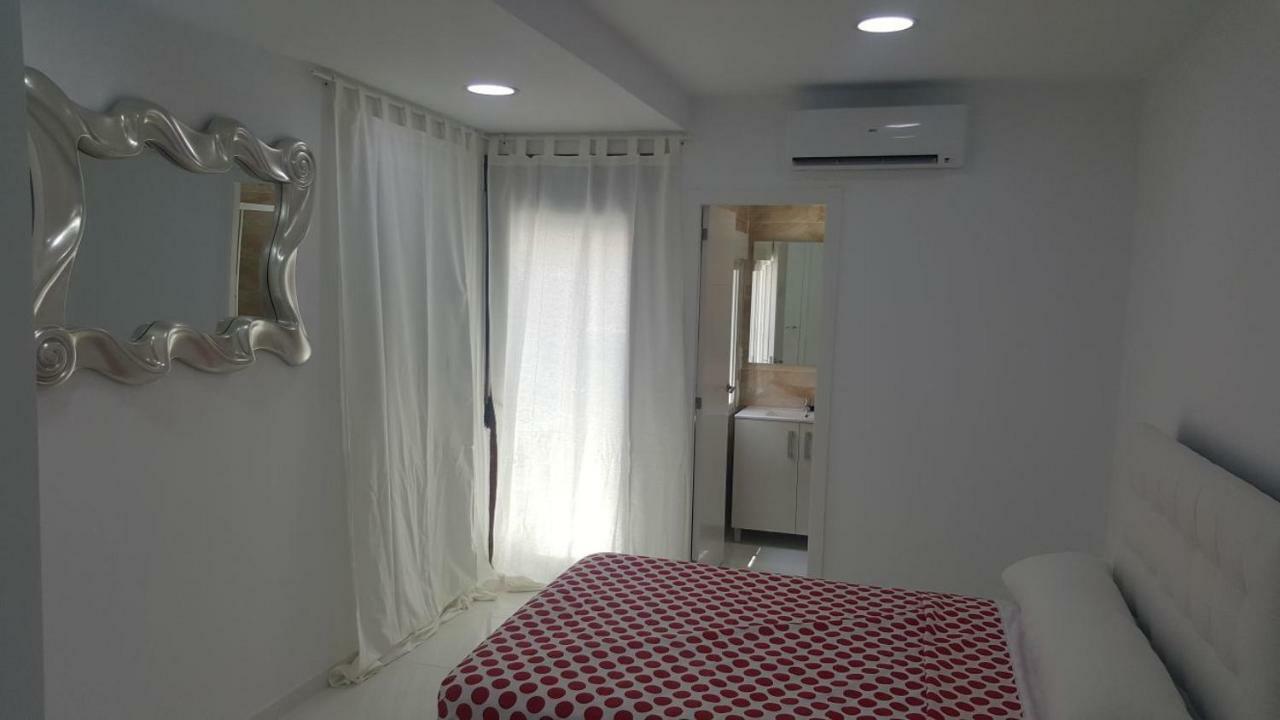 אליקאנטה White Apartment מראה חיצוני תמונה